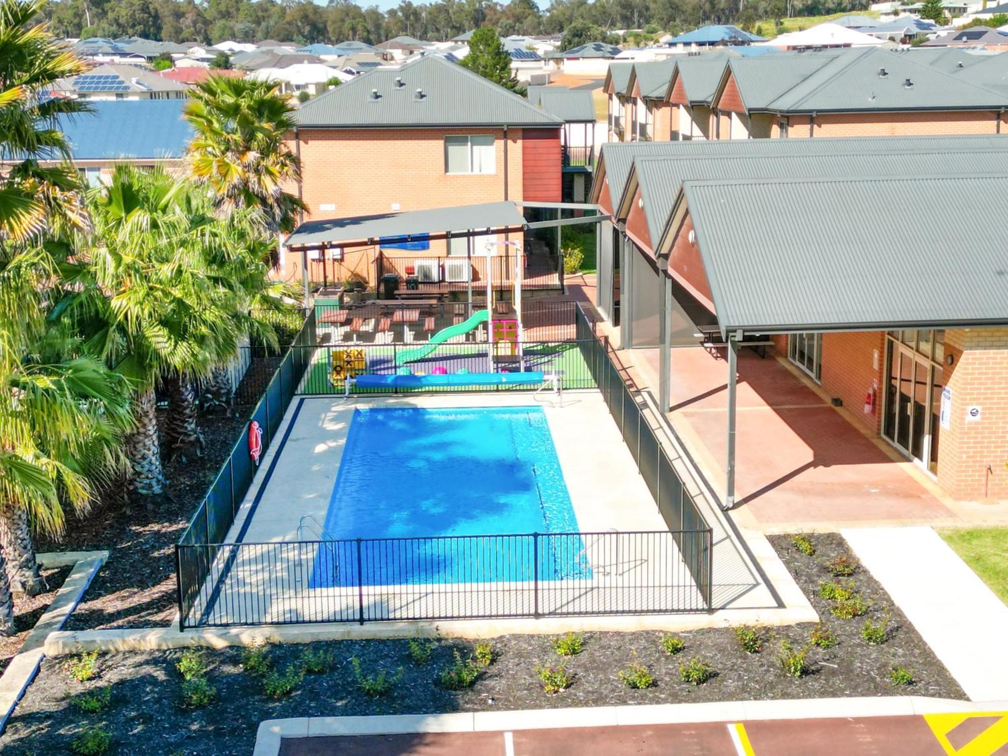 Collie Ridge Motel Buitenkant foto