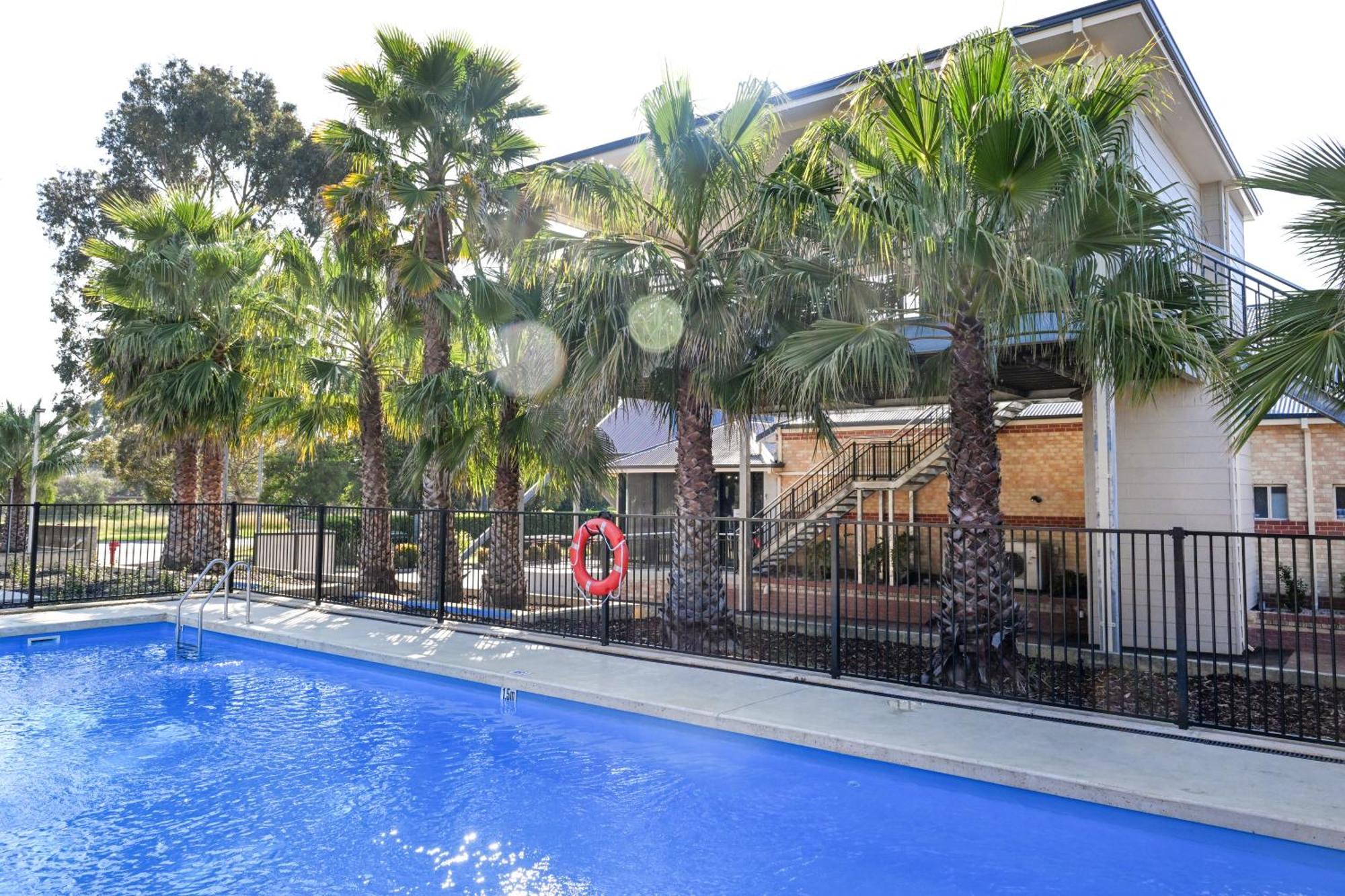 Collie Ridge Motel Buitenkant foto