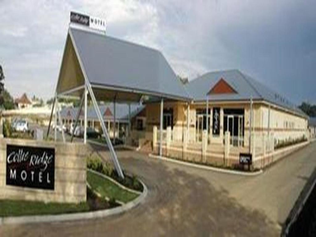 Collie Ridge Motel Buitenkant foto